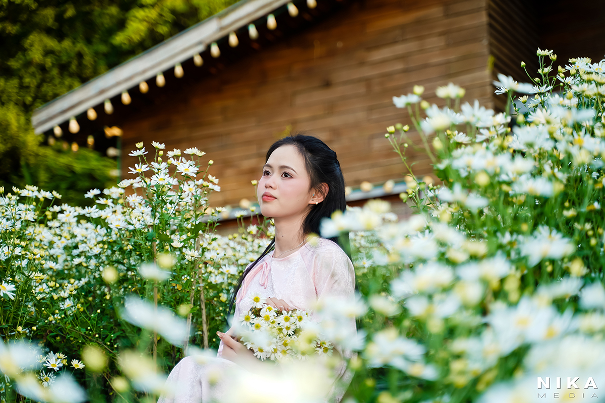 Review chụp ảnh cá nhân Thanh Hóa uy tín bạn tham khảo: Tại sao Nika Media là lựa chọn hàng đầu? 8 Nhiếp ảnh gia hướng dẫn tạo dáng khi chụp ảnh cá nhân Thanh Hóa uy tín bạn tham khảo